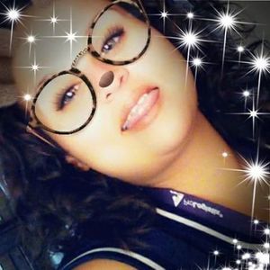 Meet your Posher, Marissa